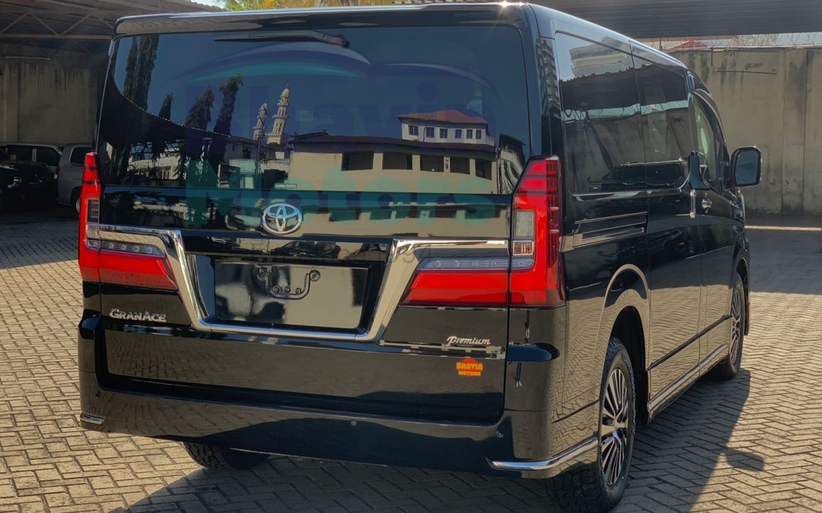 GridArt_20241015_145409755