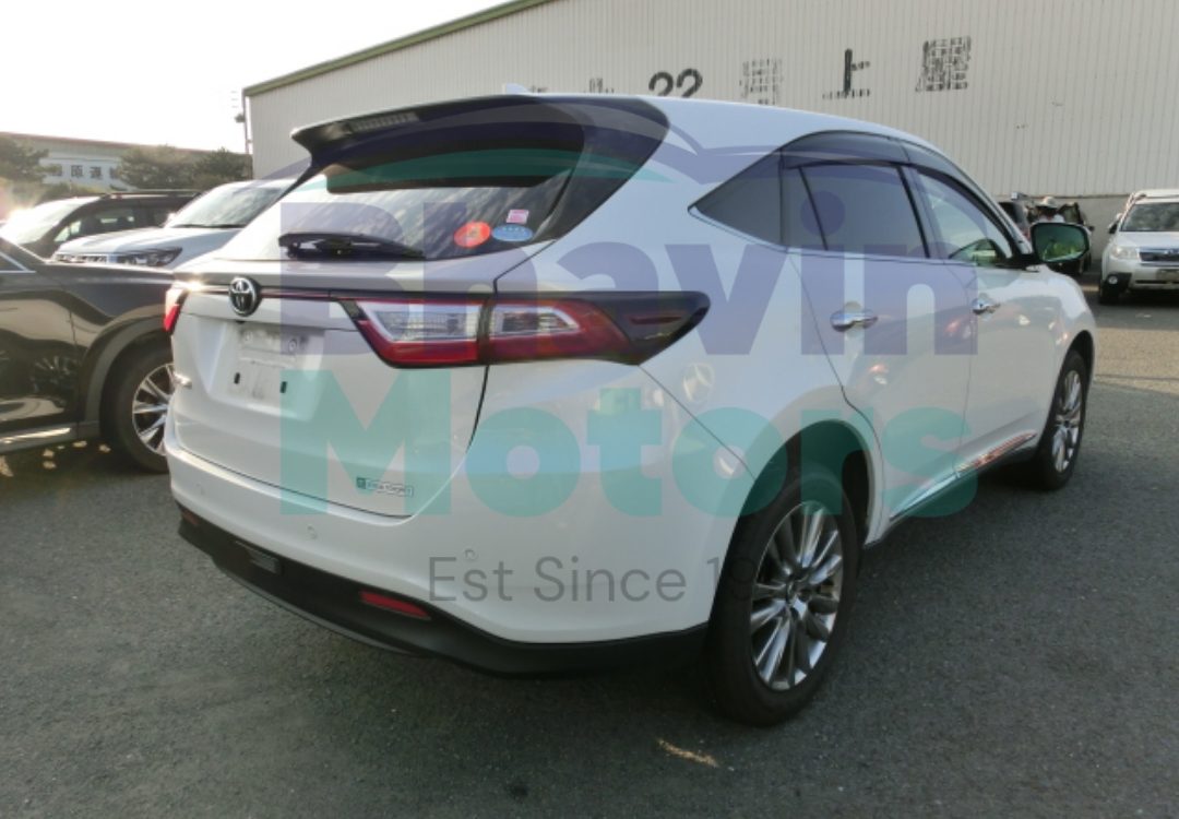 GridArt_20241107_094452015