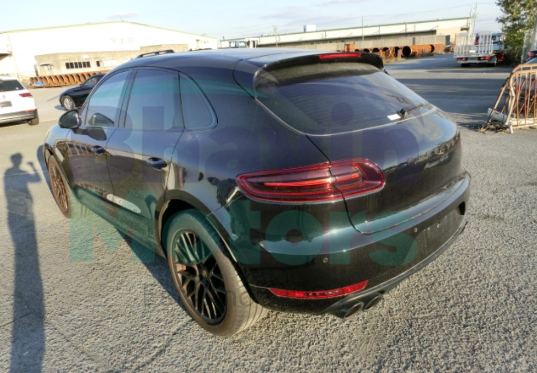 GridArt_20241113_093537206