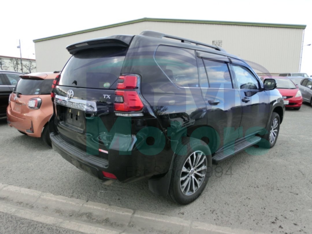 GridArt_20241214_095549477