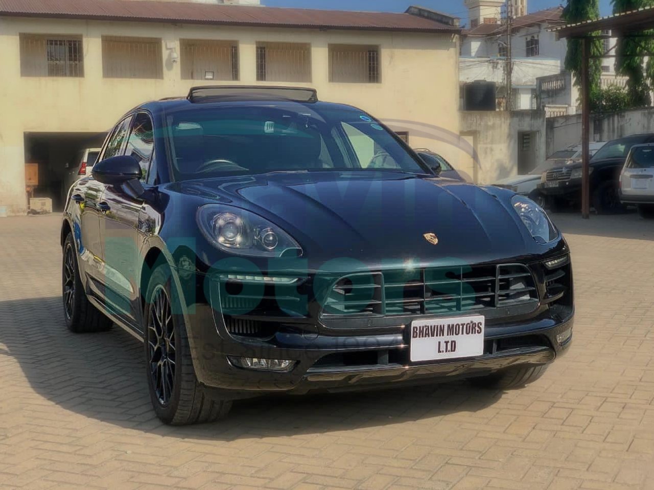 GridArt_20250113_070355556