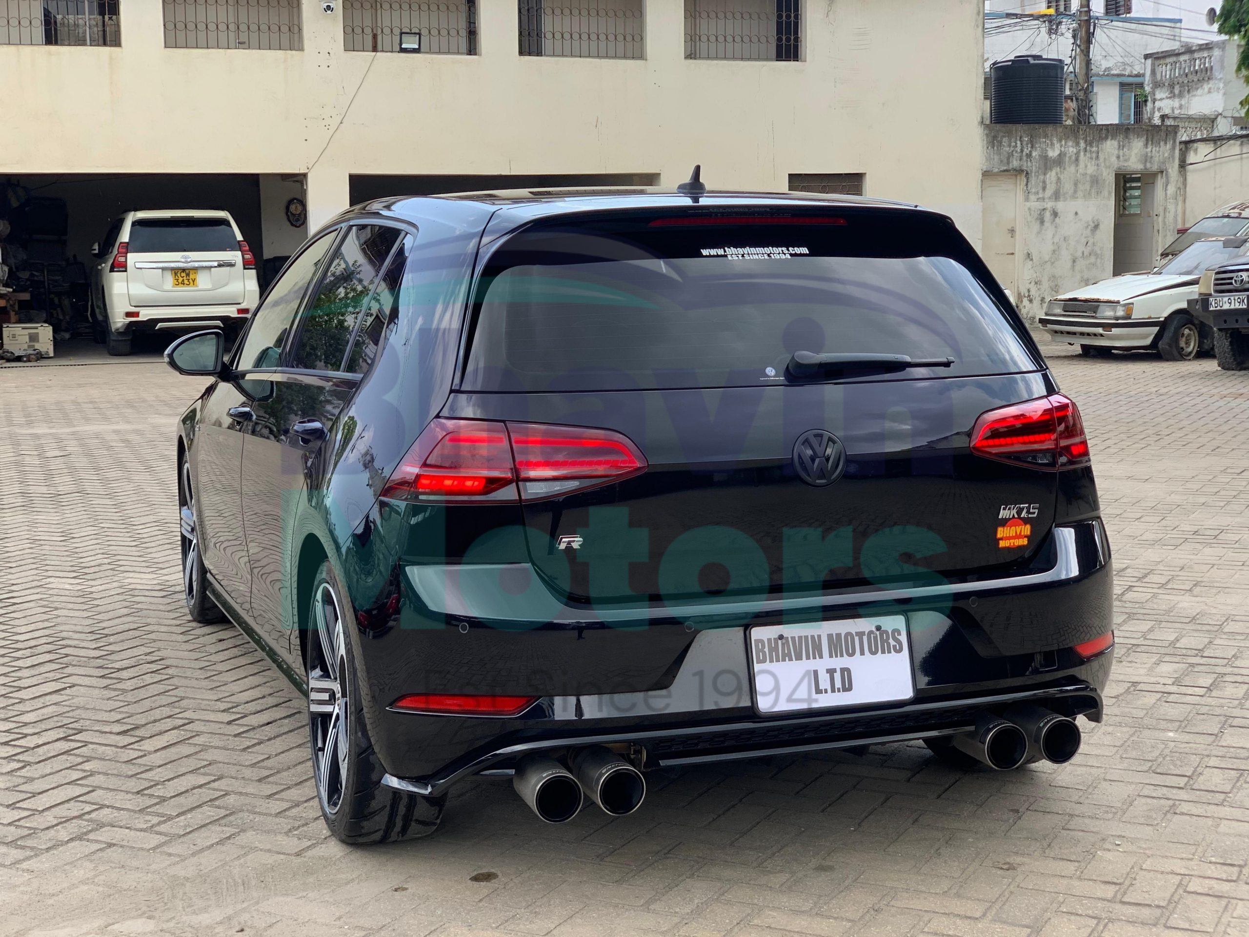 GridArt_20250113_071623929