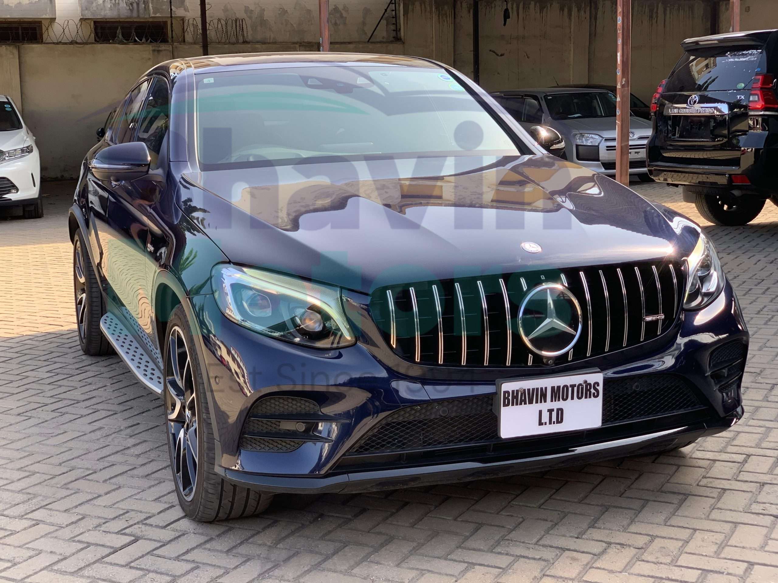 GridArt_20250130_205926838