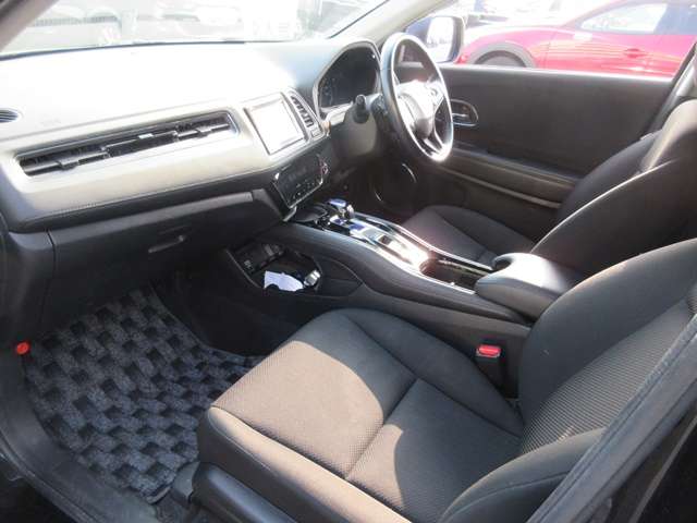 18 Vezel(481)black-03