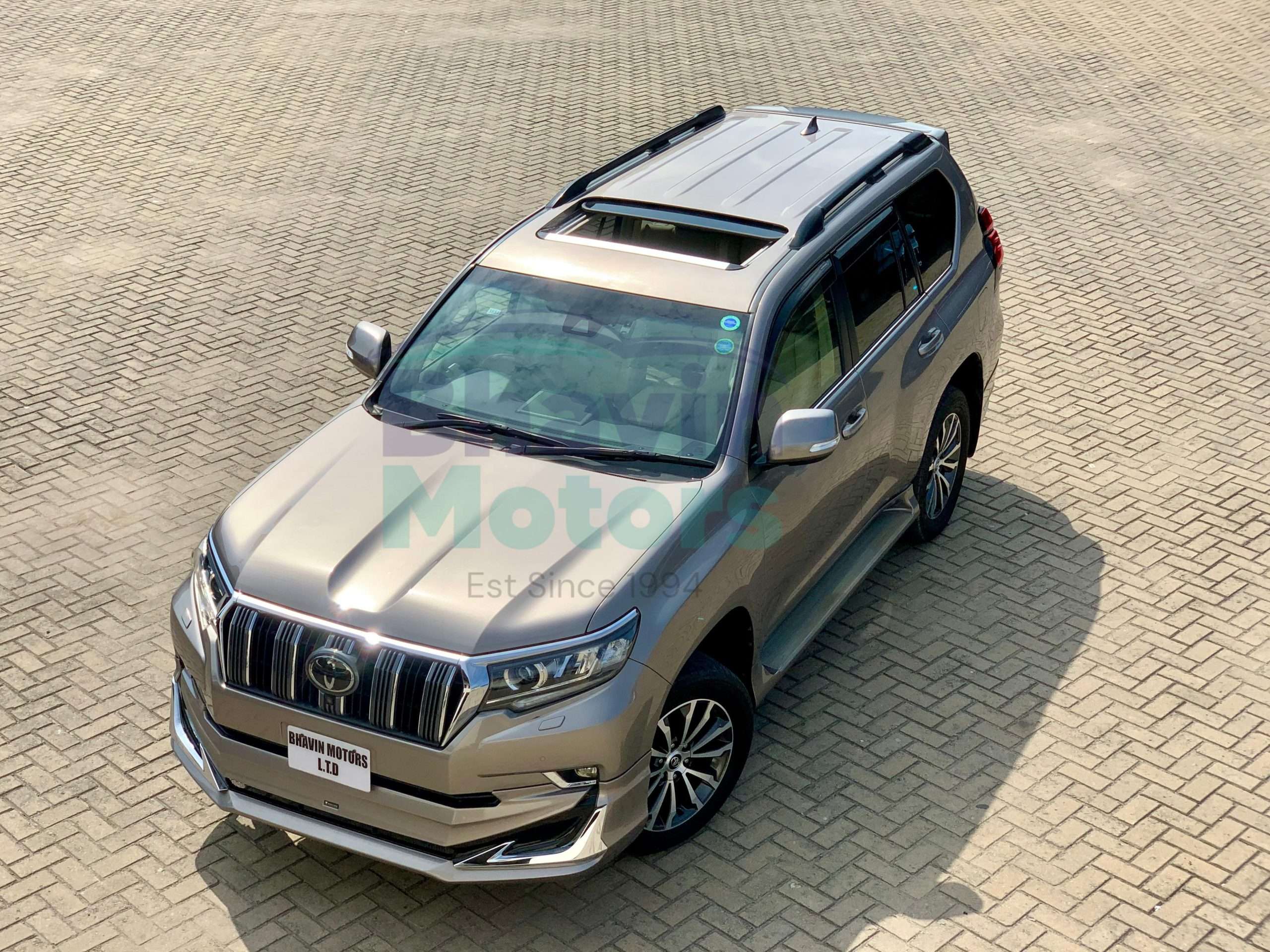 GridArt_20250201_112405019