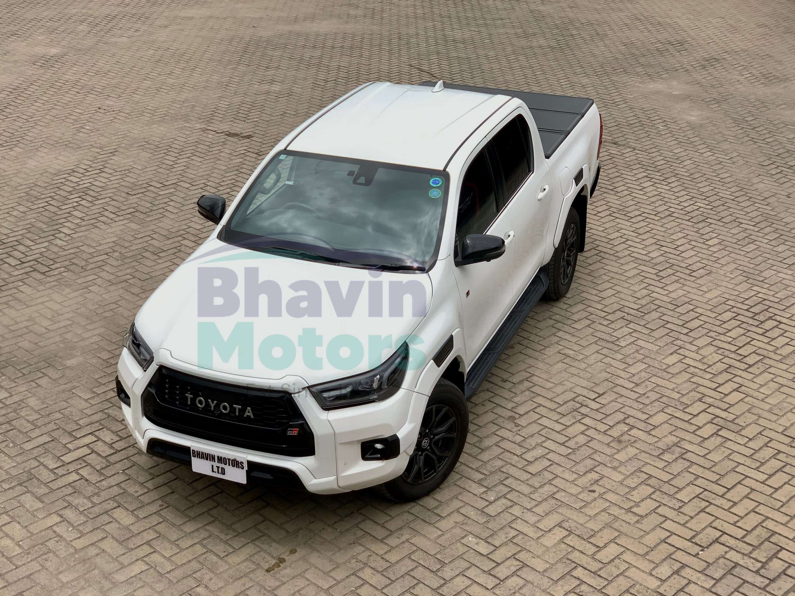 GridArt_20250206_142128003