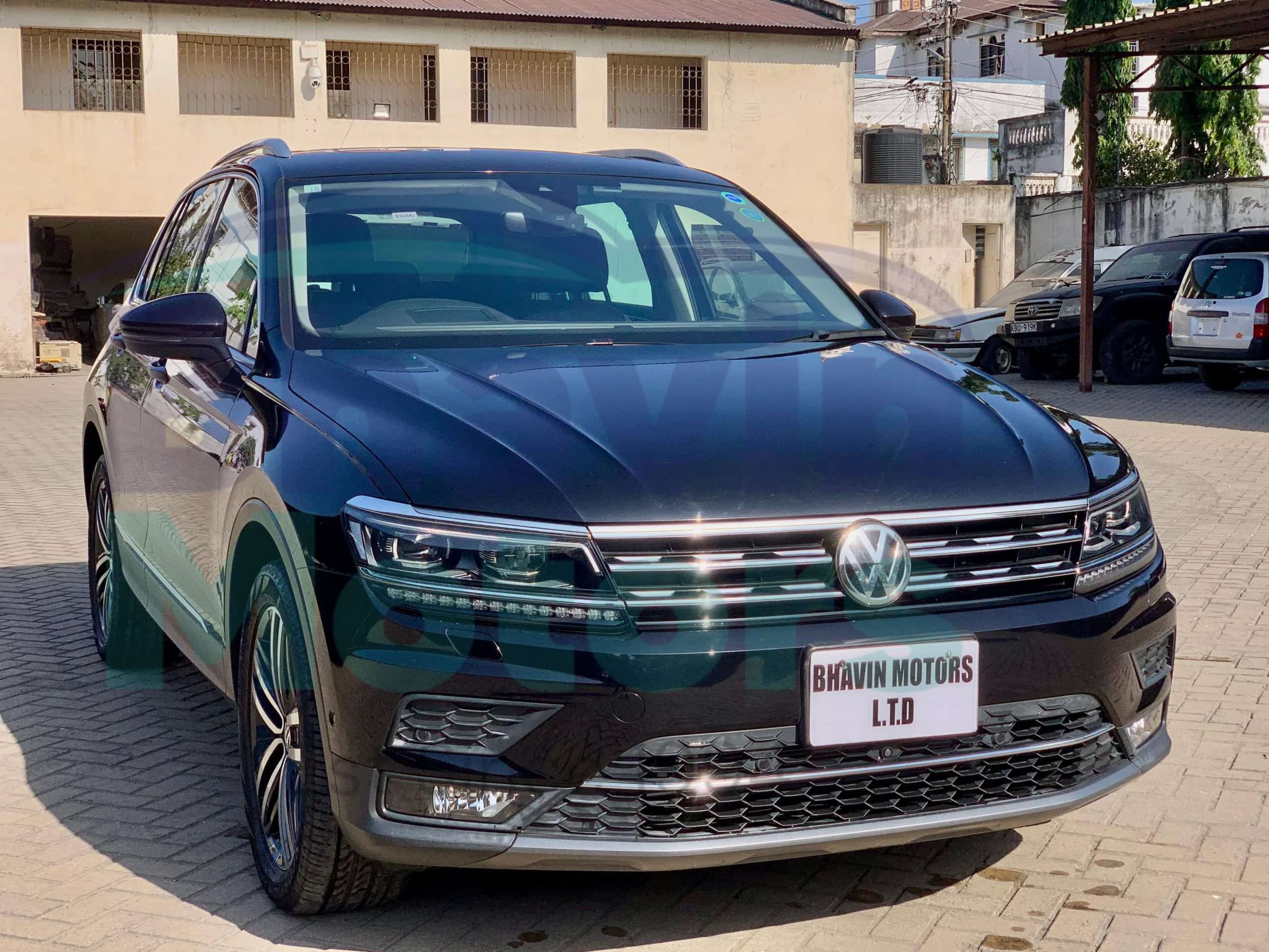 GridArt_20250207_130540410