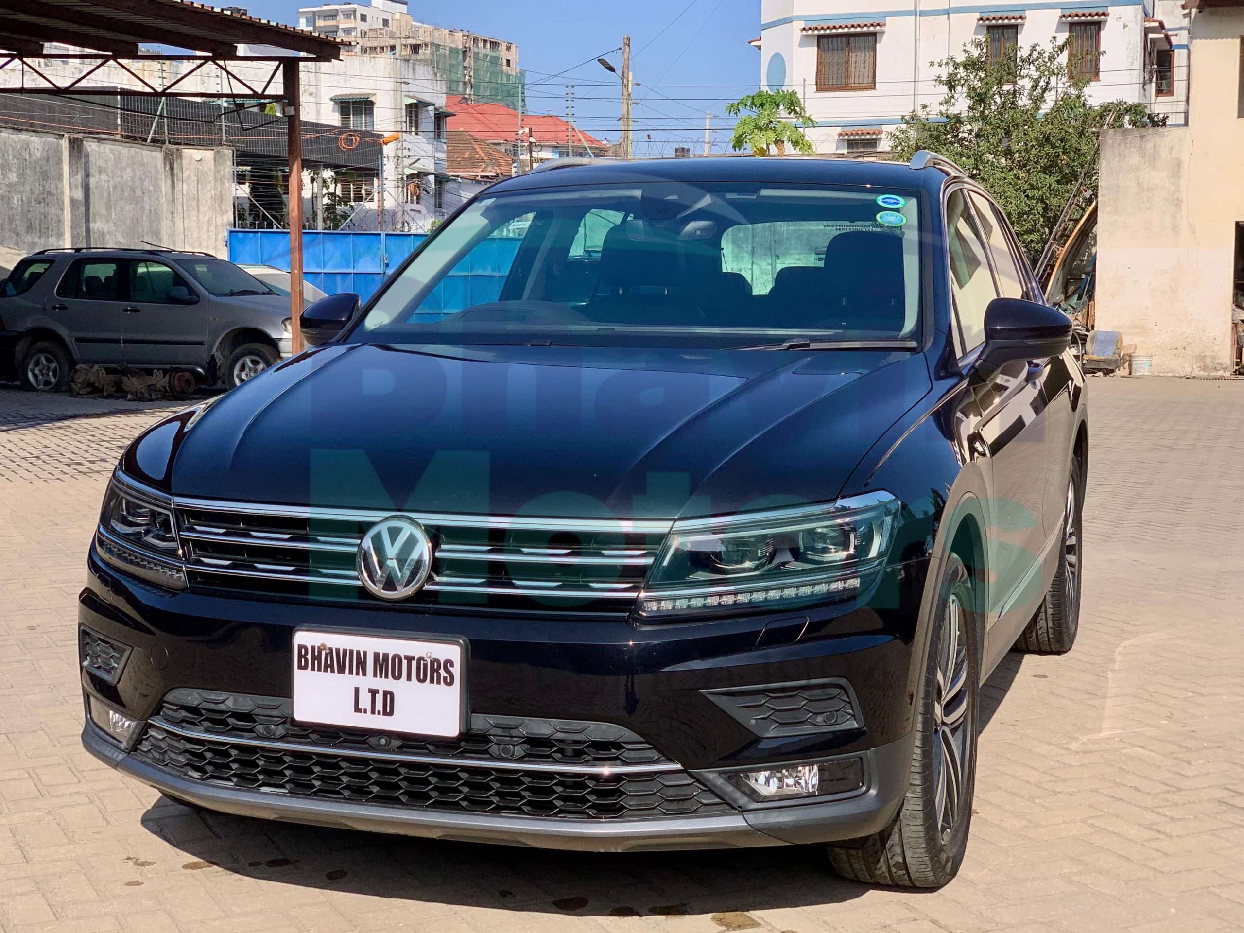 GridArt_20250207_130633908