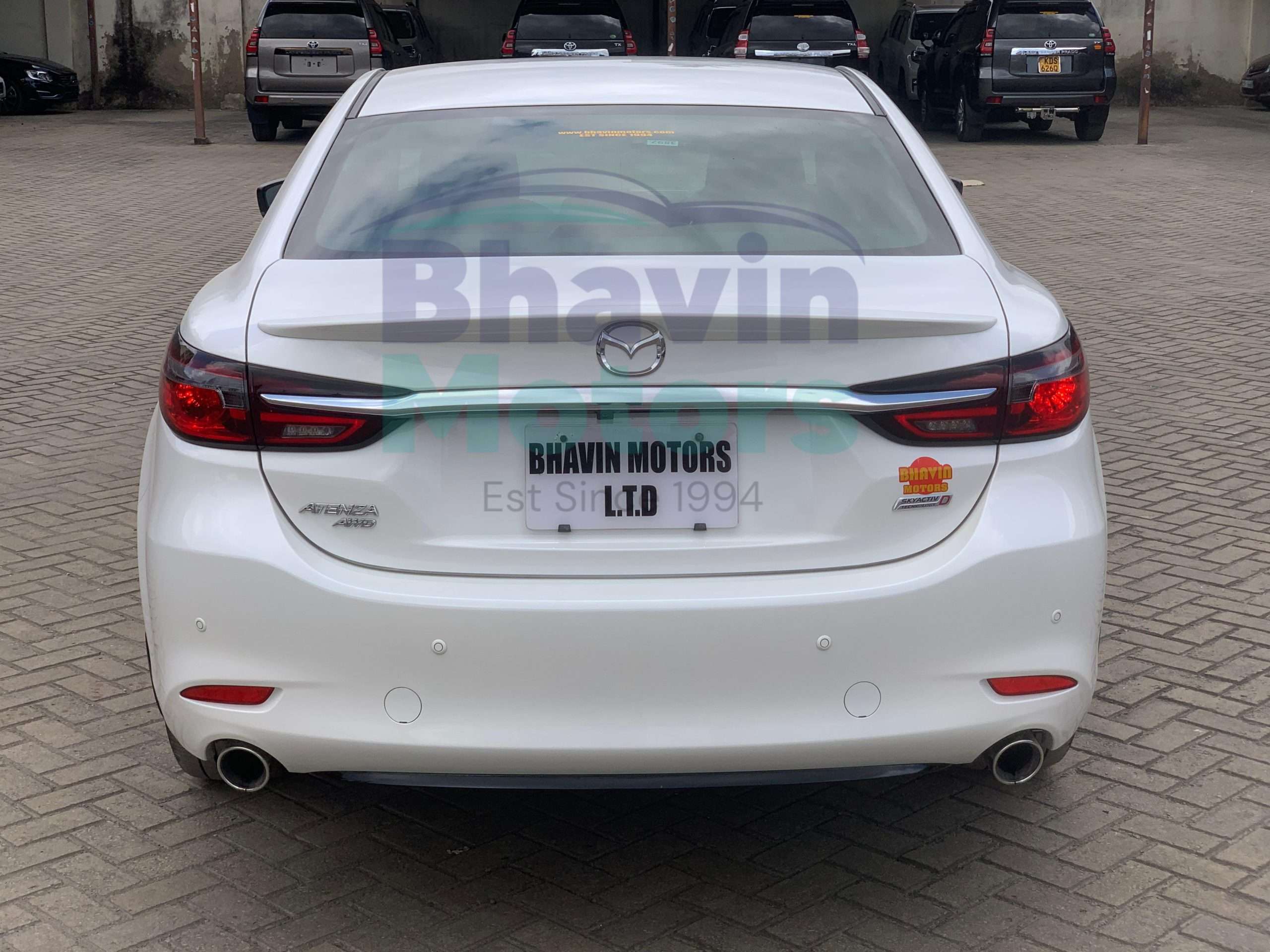 GridArt_20250211_141651465