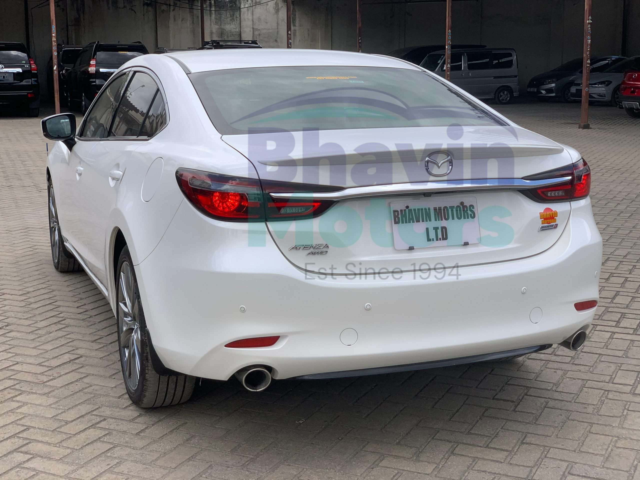 GridArt_20250211_141742312