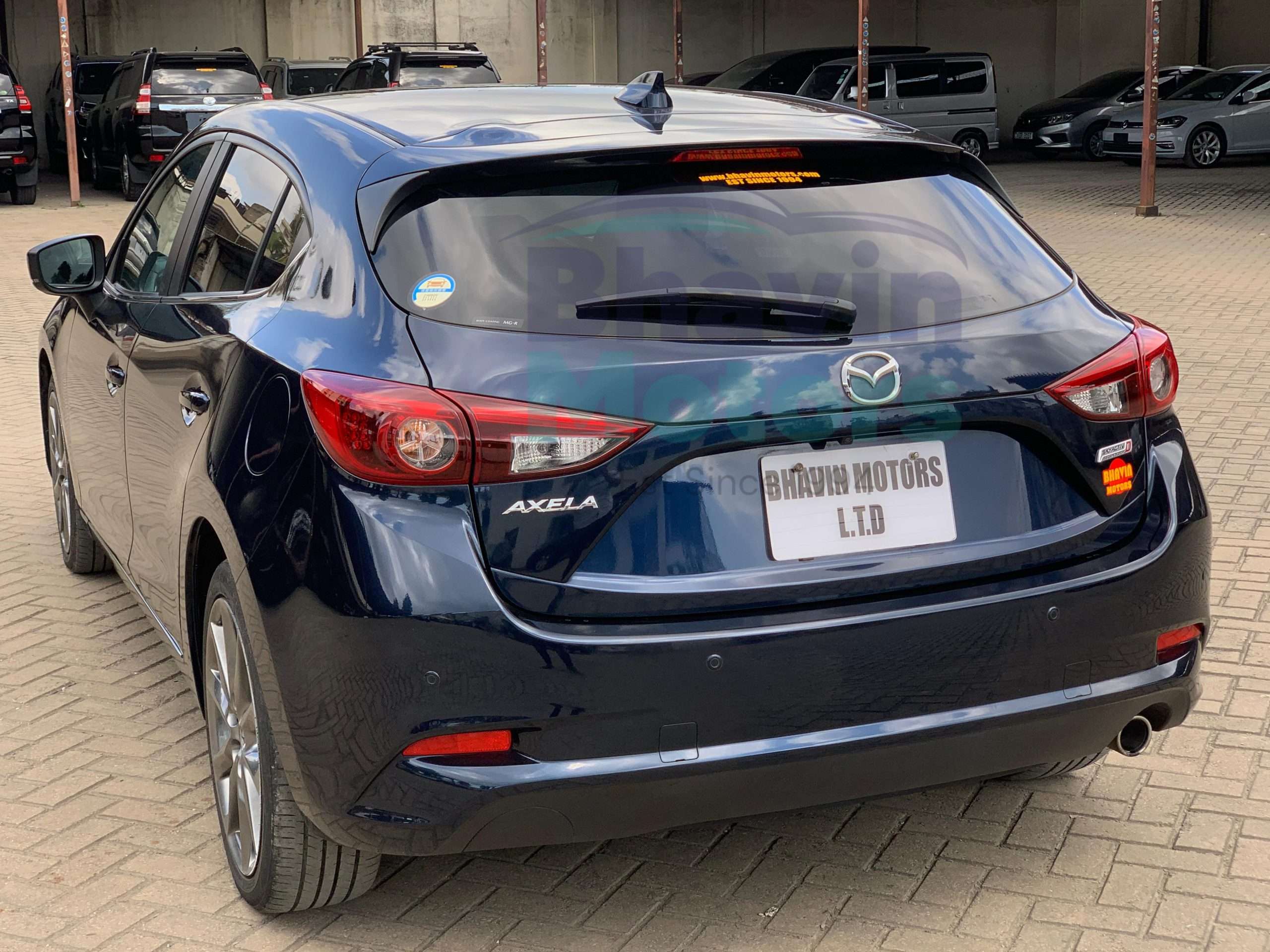 GridArt_20250211_145315160