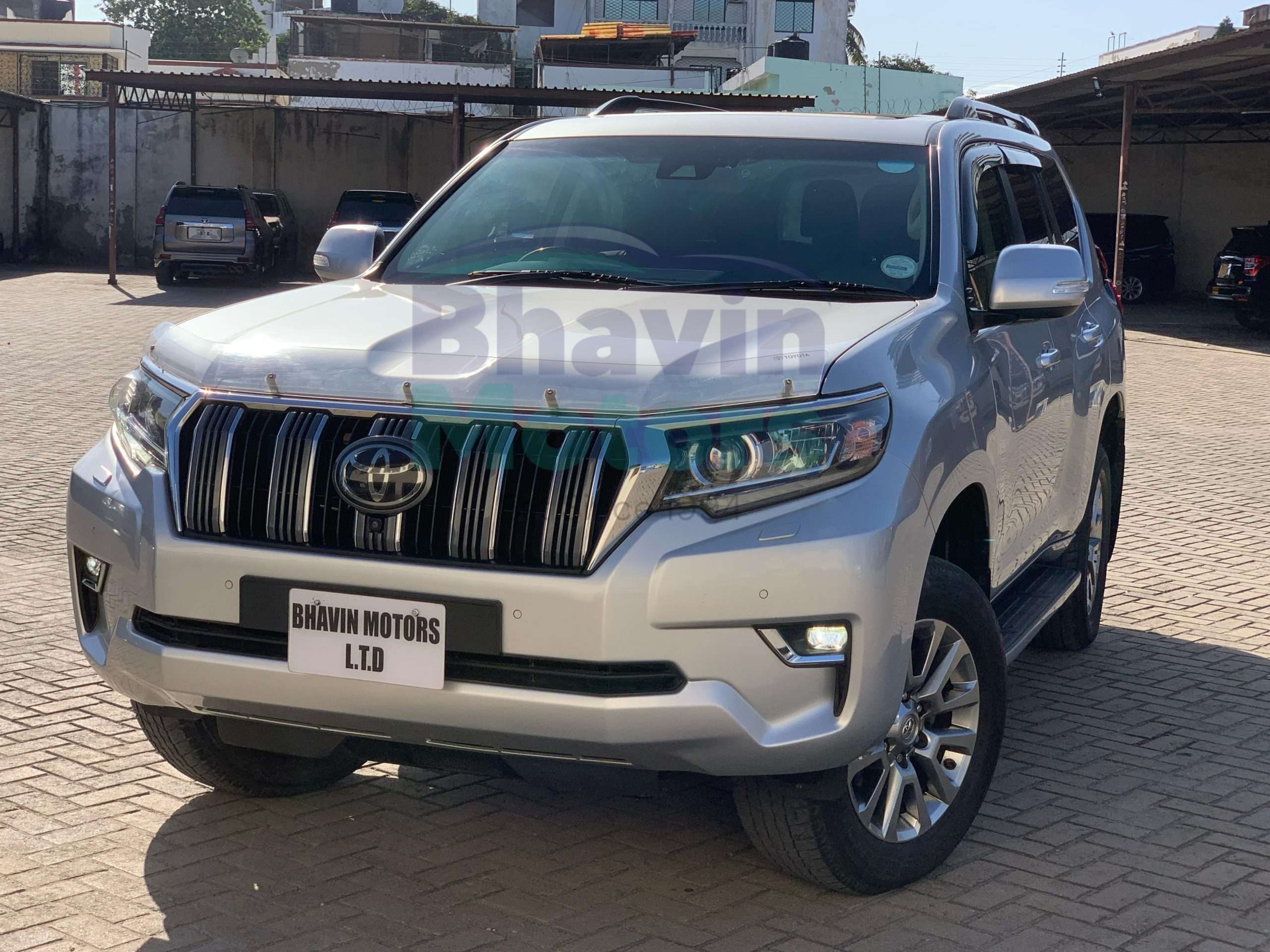 GridArt_20250213_133335285