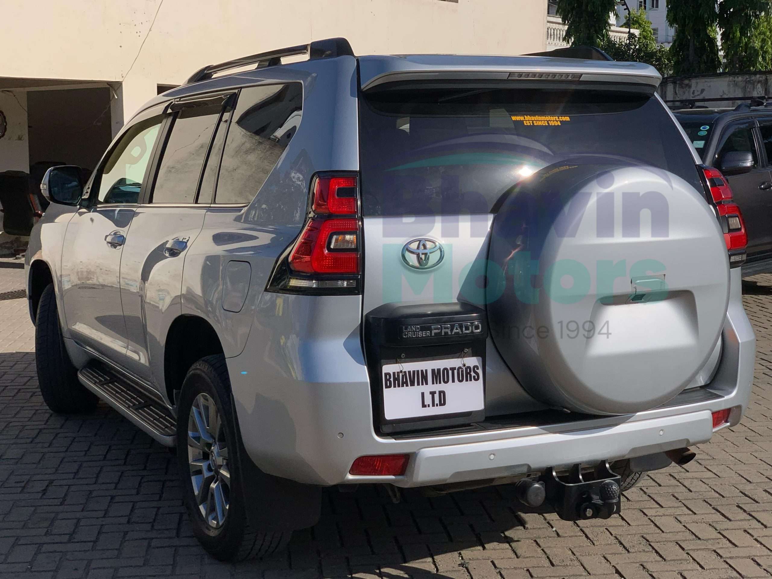 GridArt_20250213_133404683