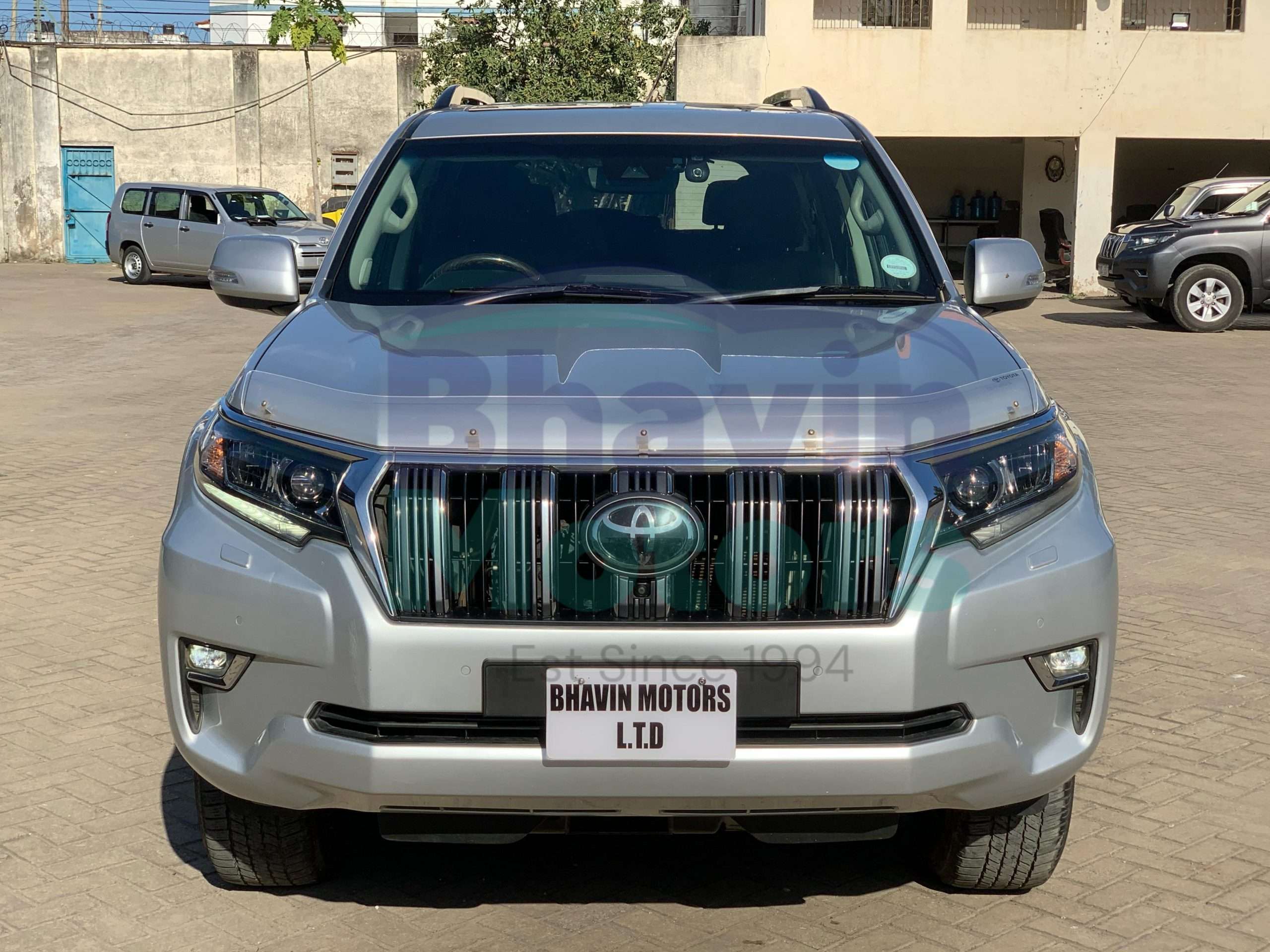 GridArt_20250213_133632084