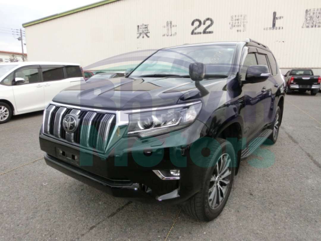 GridArt_20250222_095803681