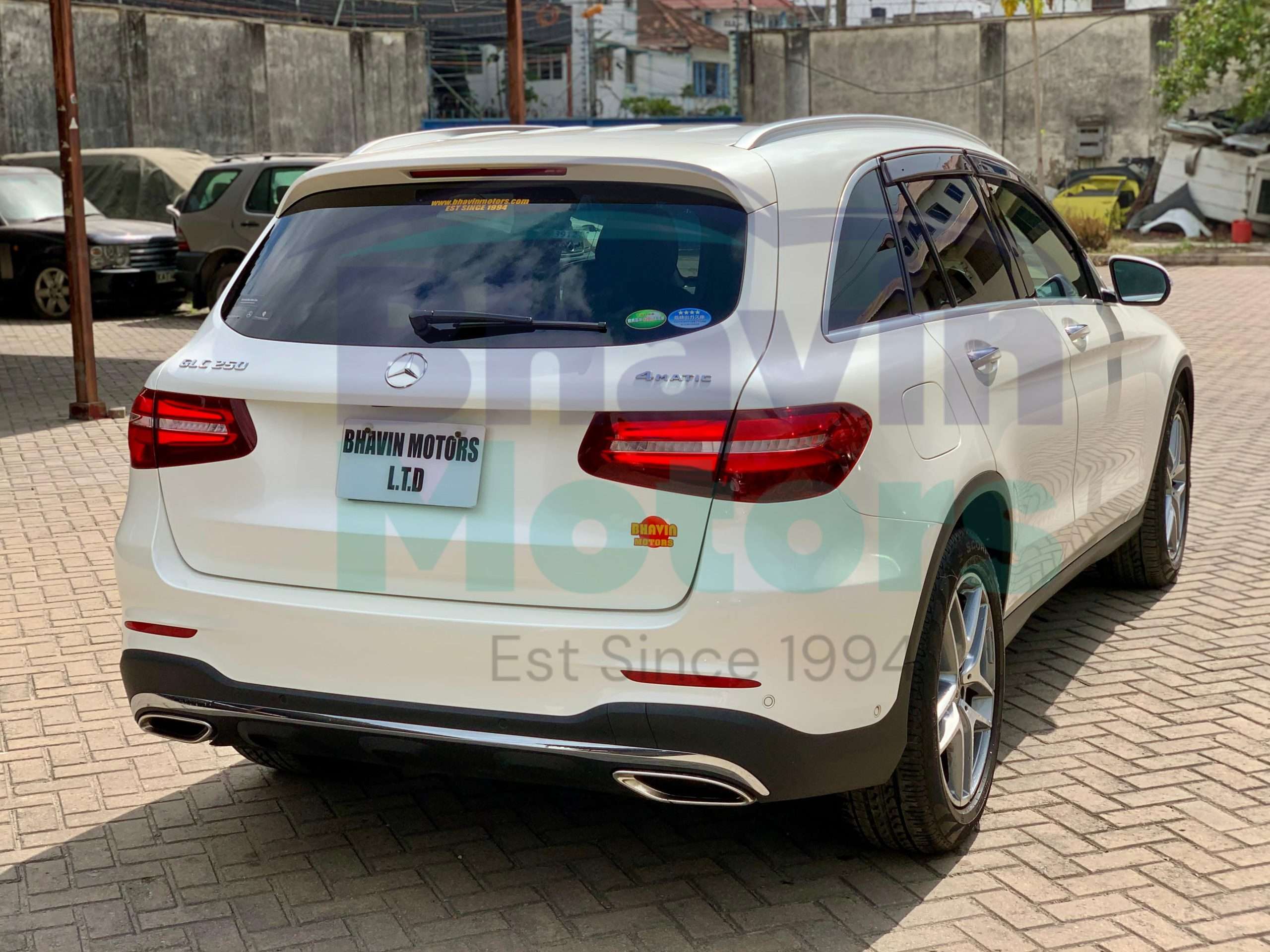 GridArt_20250225_101129208