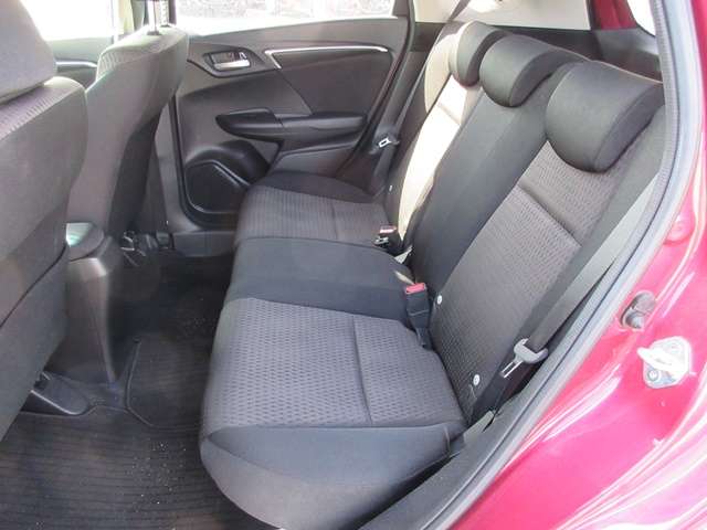 18 Fit HV(170)red-05