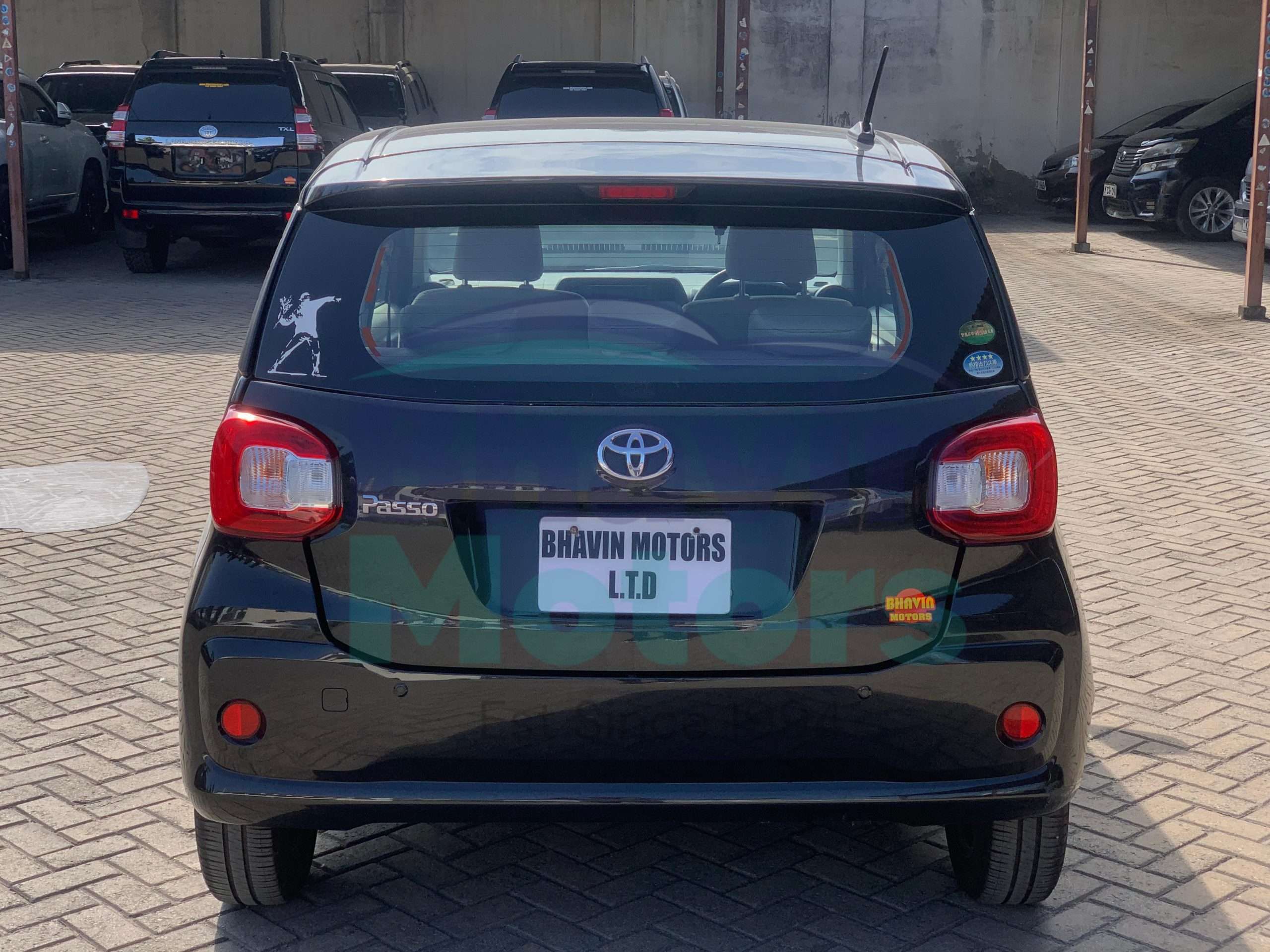 GridArt_20250206_160828080