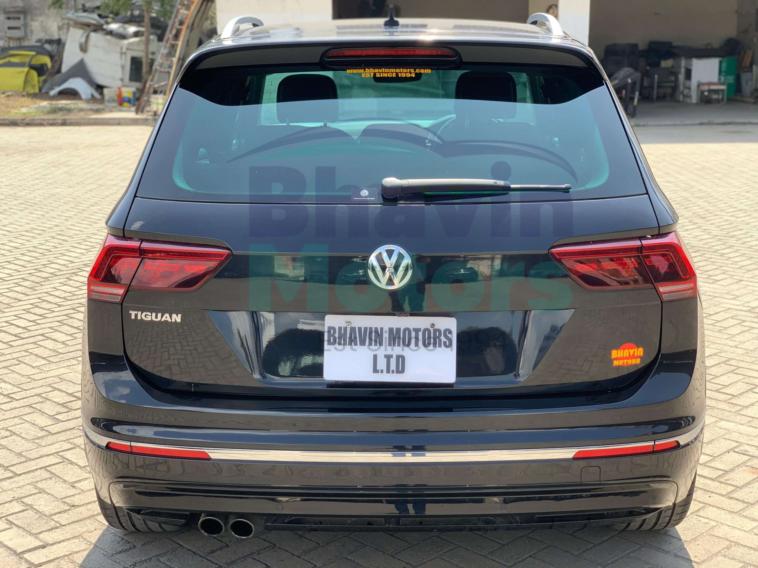 GridArt_20250303_111710925