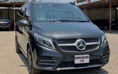 3882 Mercedes Benz V260