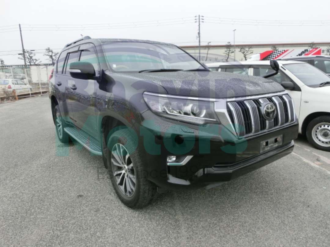 GridArt_20250303_133257589