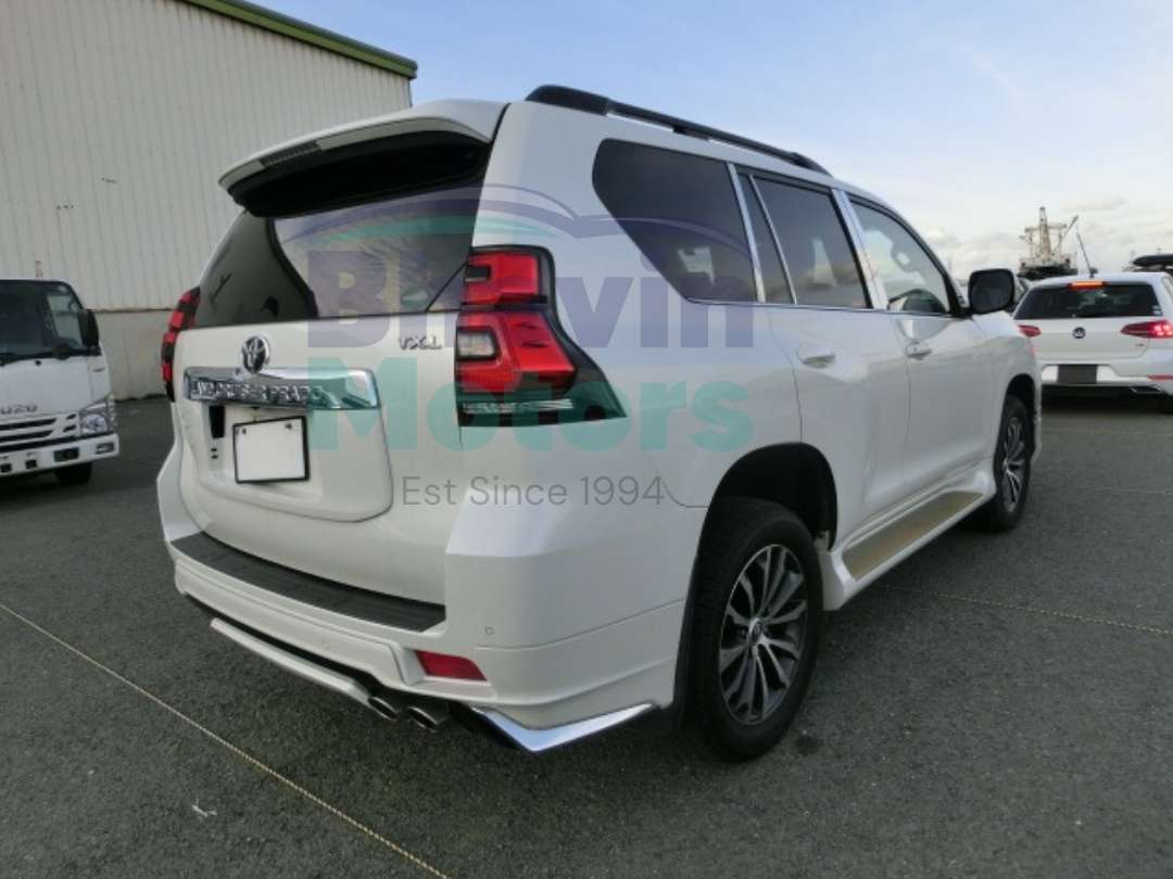 GridArt_20250307_164329542