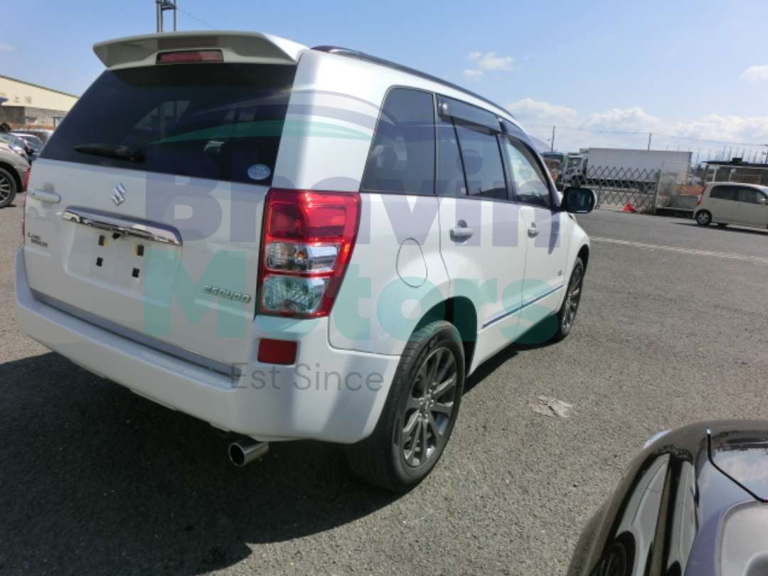 GridArt_20250311_151547570