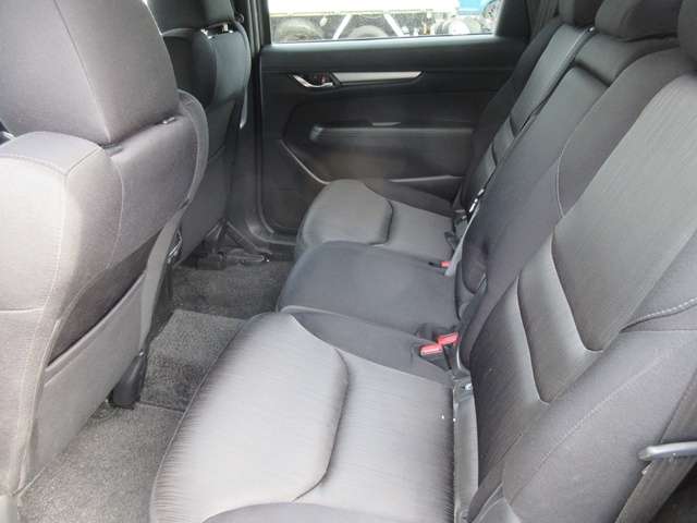 18 CX-8(965)pearl-06