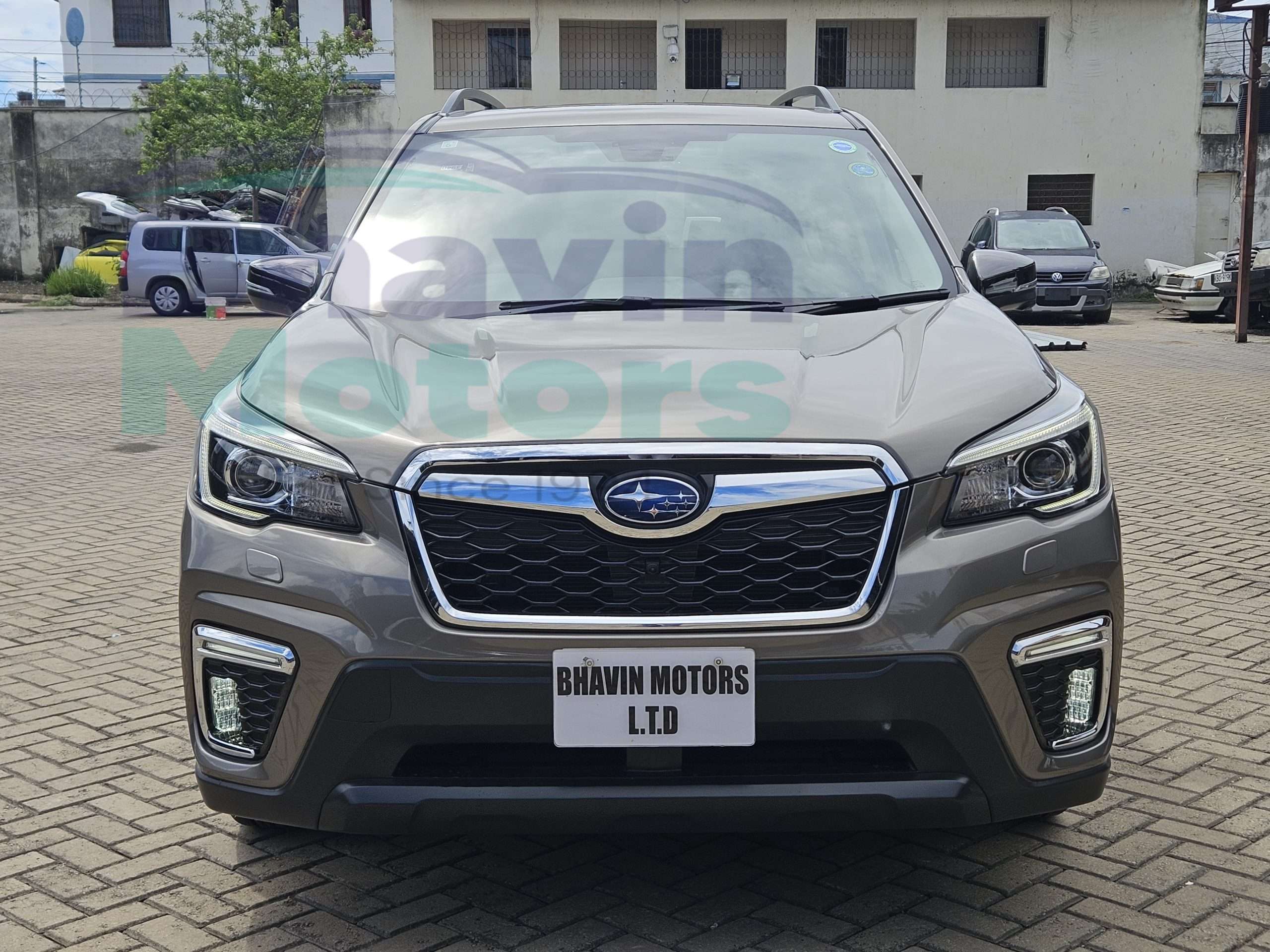 GridArt_20250428_140038199