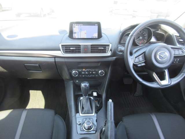 18 Axela Sport(406)grey-08