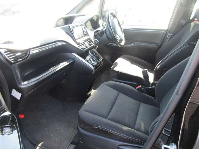 18 Esquire(467)black-03