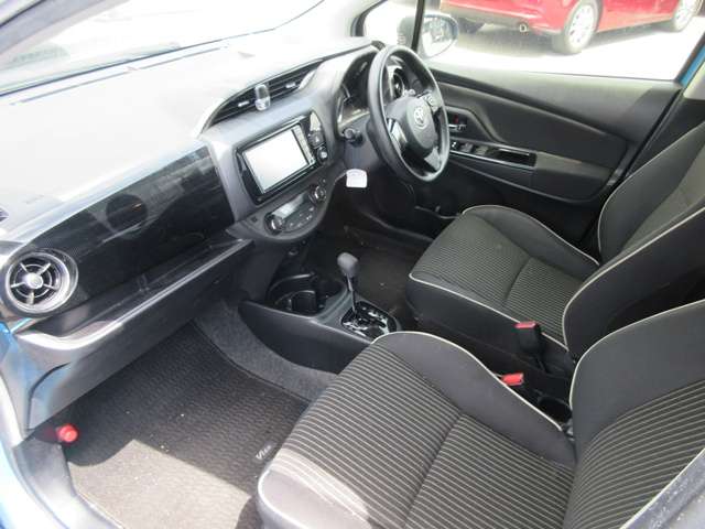 18 VitzHV(186)blue-03