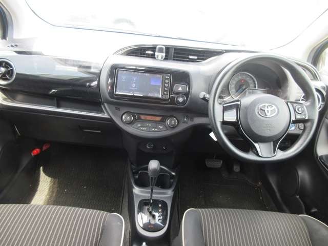 18 VitzHV(186)blue-07