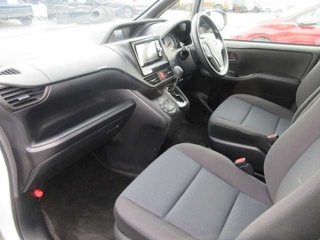 18 Voxy(400)pearl-05