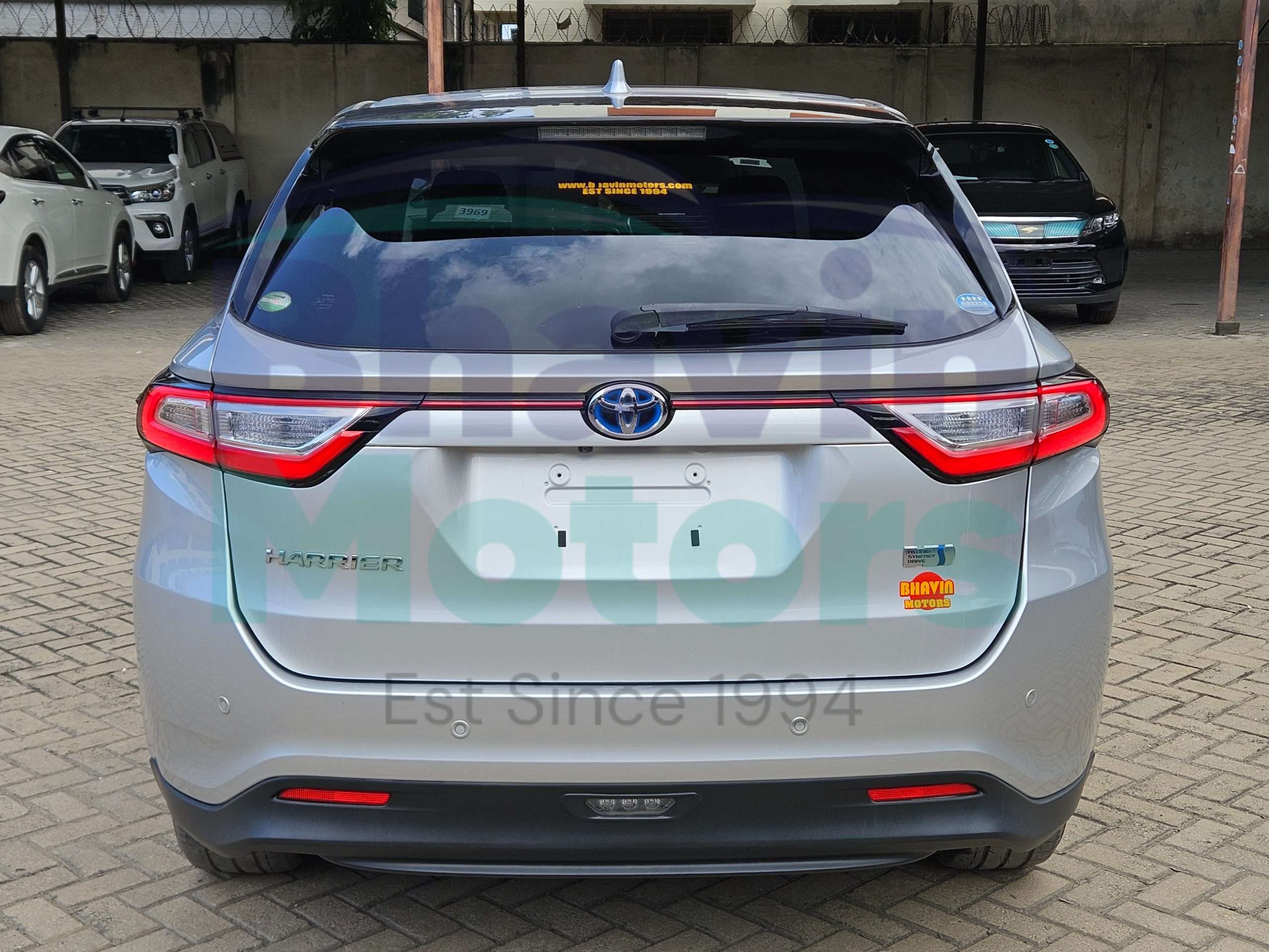 GridArt_20250627_155625755