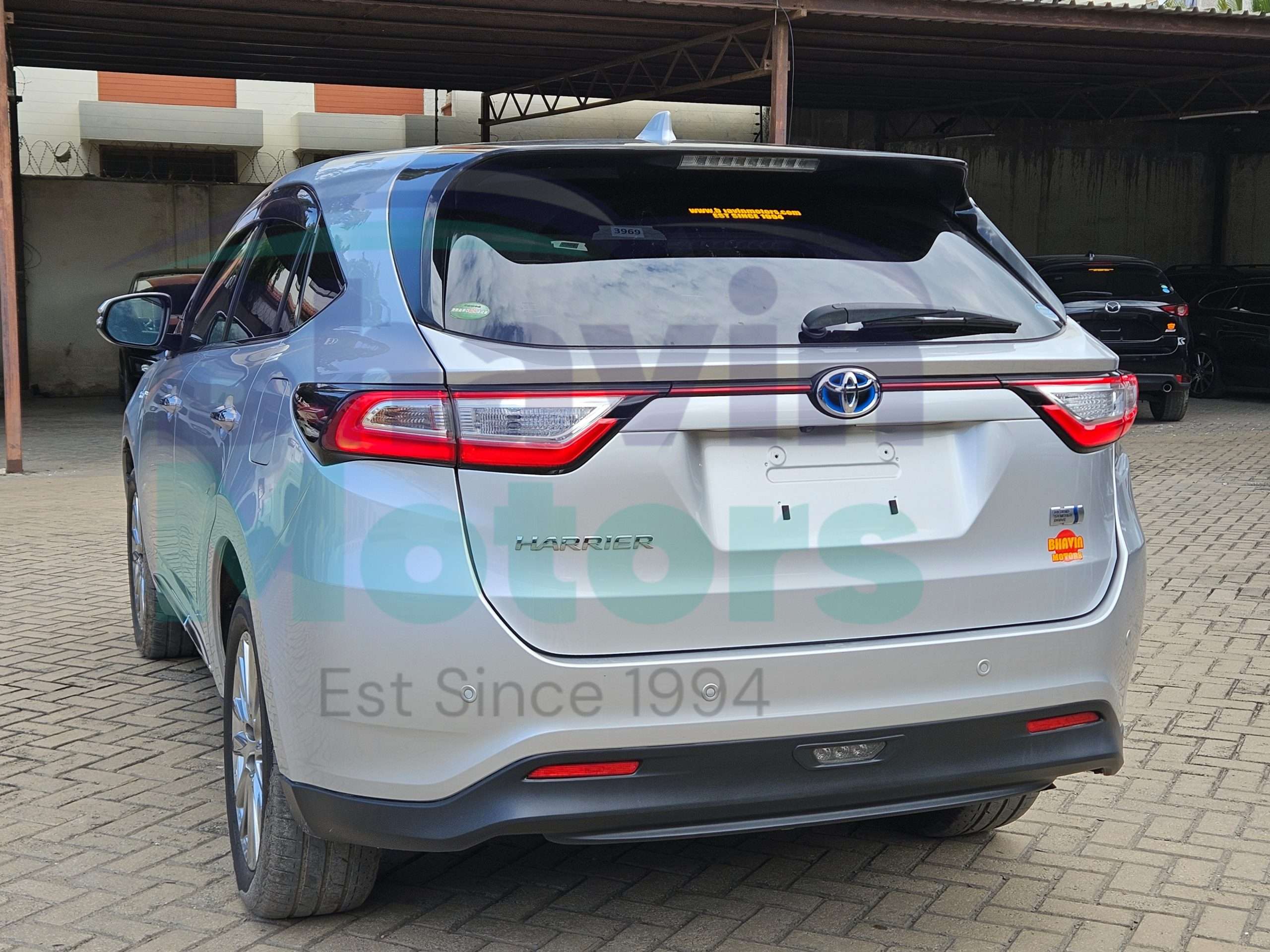 GridArt_20250627_155656182