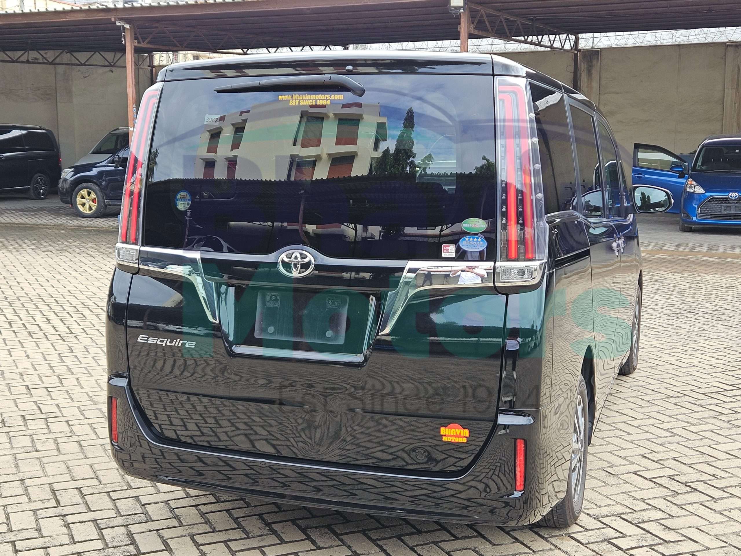 GridArt_20250704_085616172