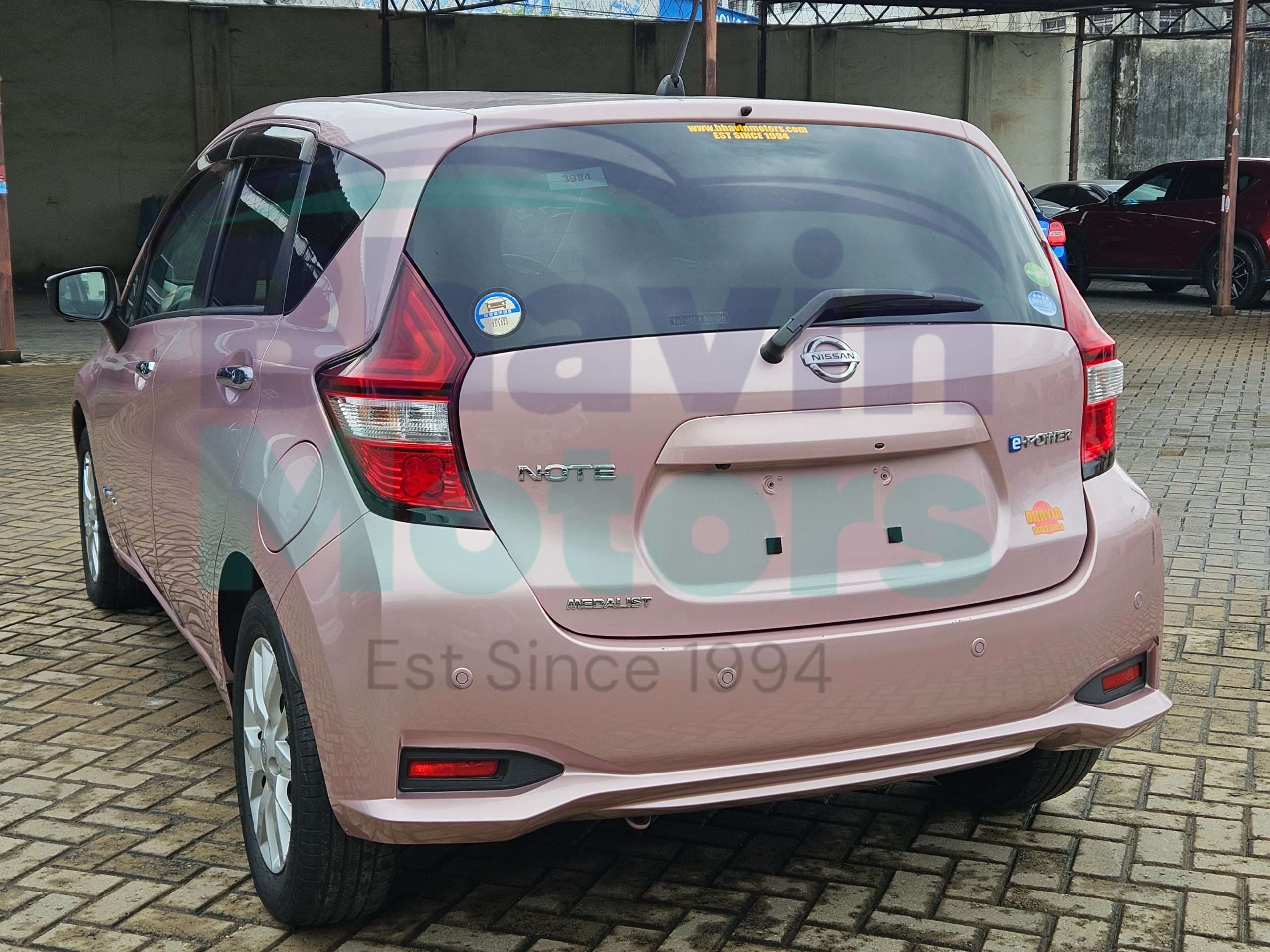 GridArt_20250704_085949976