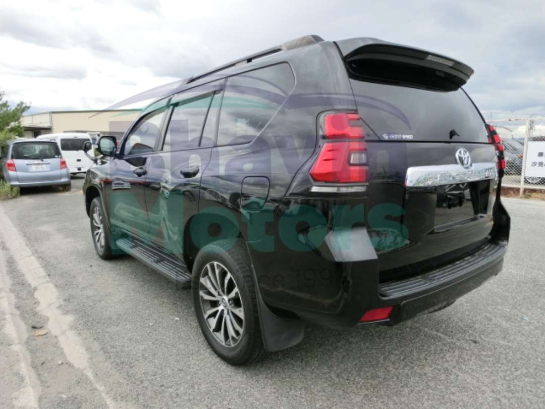 GridArt_20250730_142653878