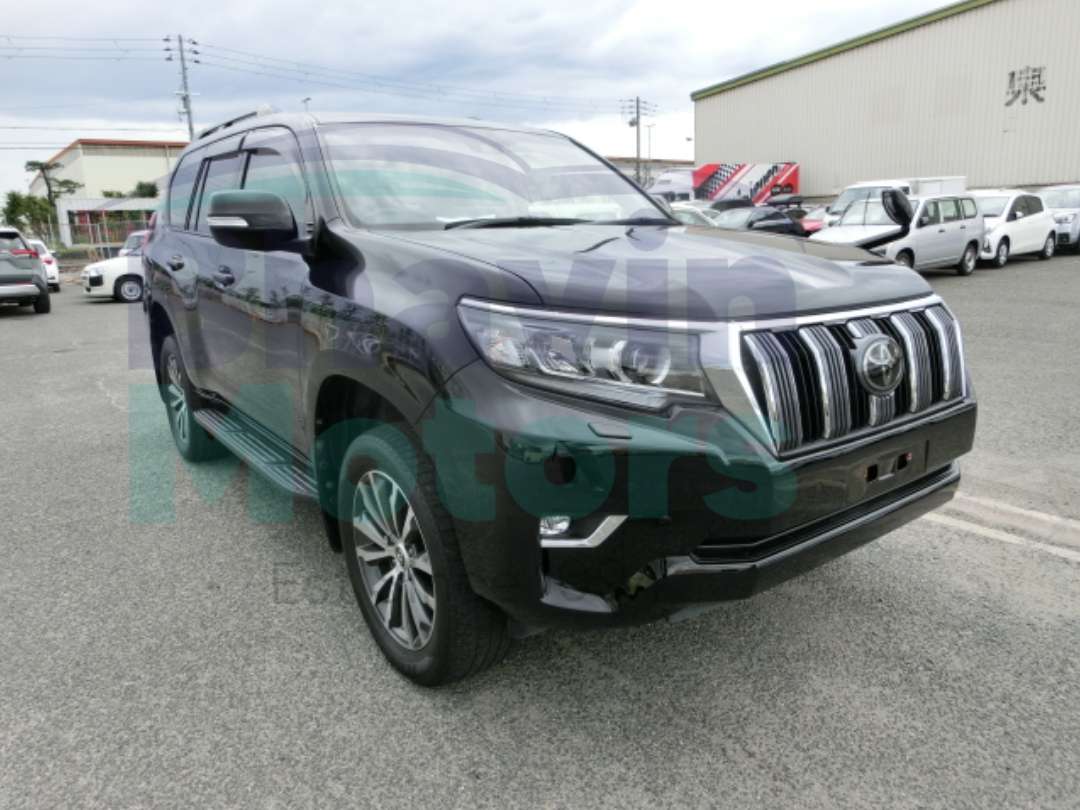 GridArt_20250730_142751399