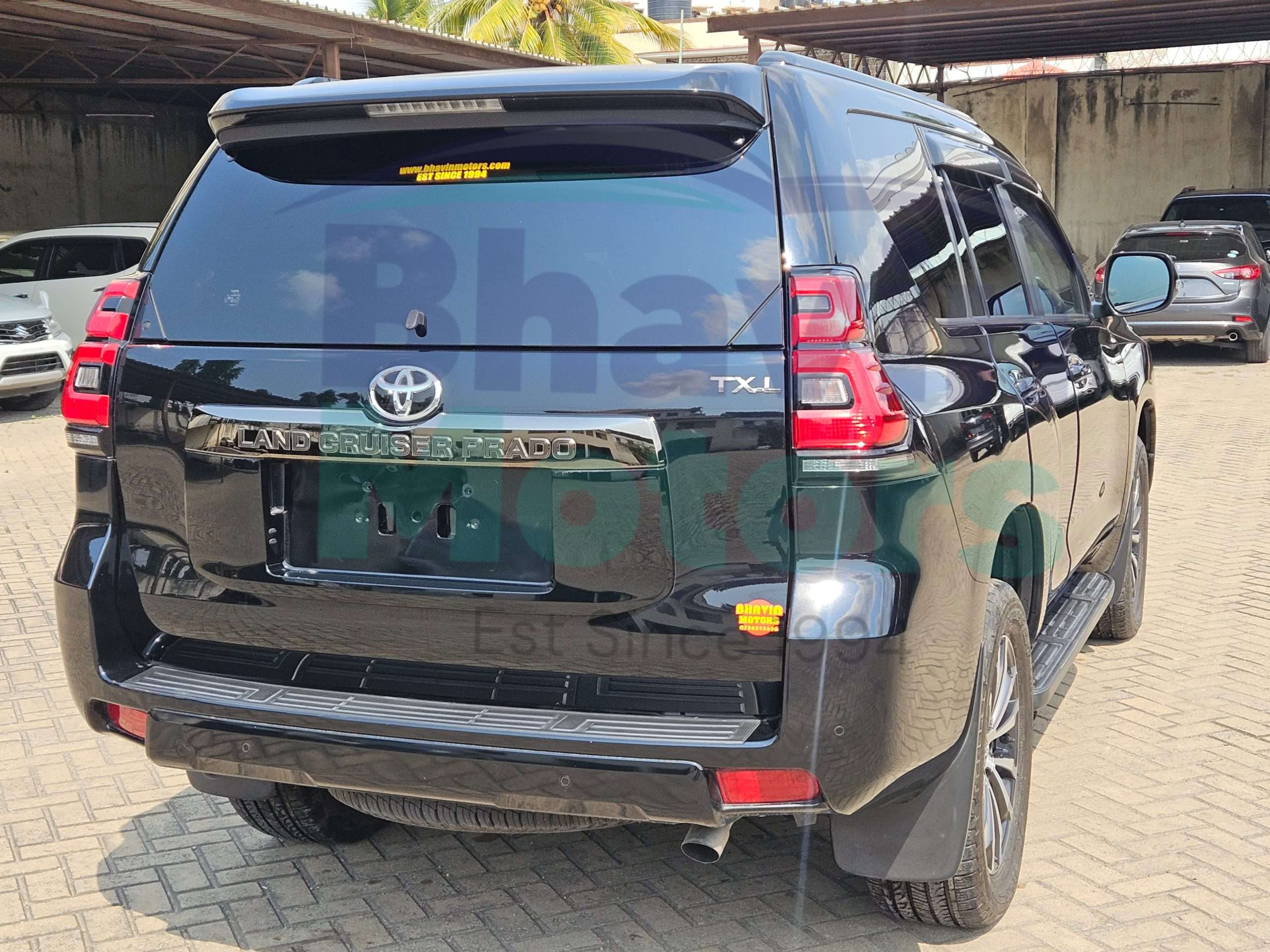 GridArt_20250809_110352295