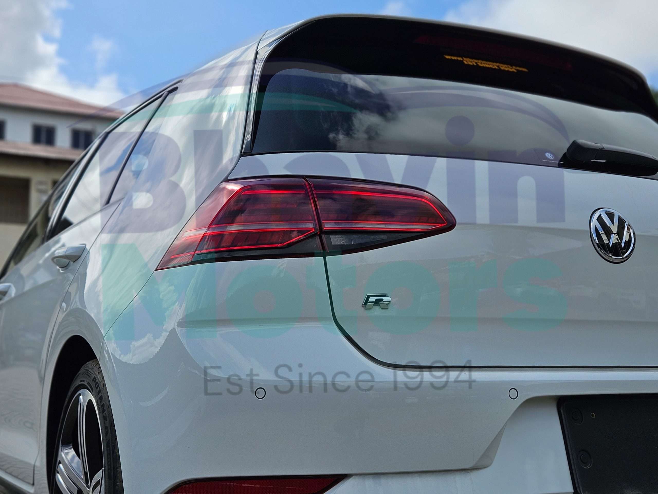 GridArt_20250821_100210866