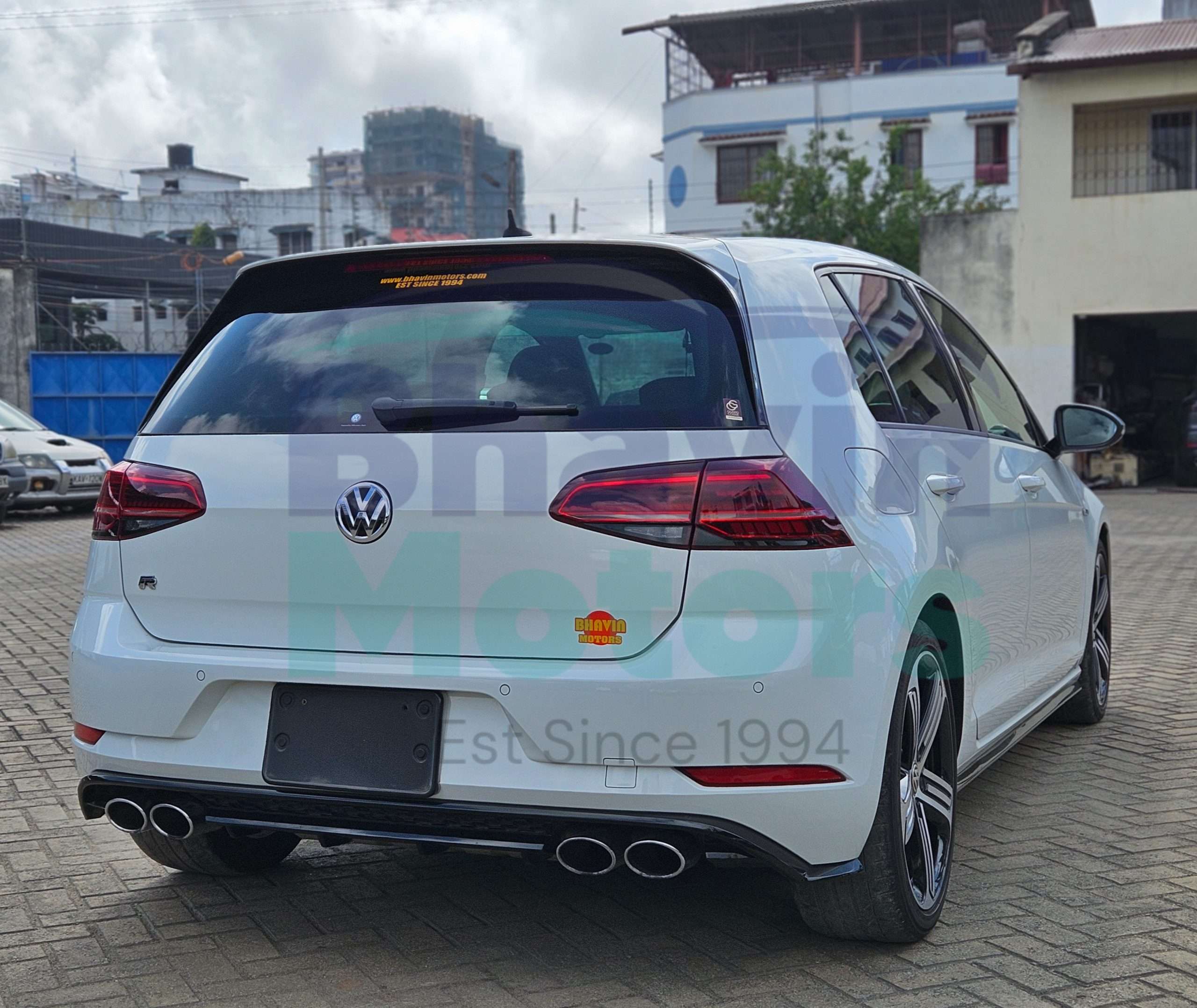 GridArt_20250821_100548040