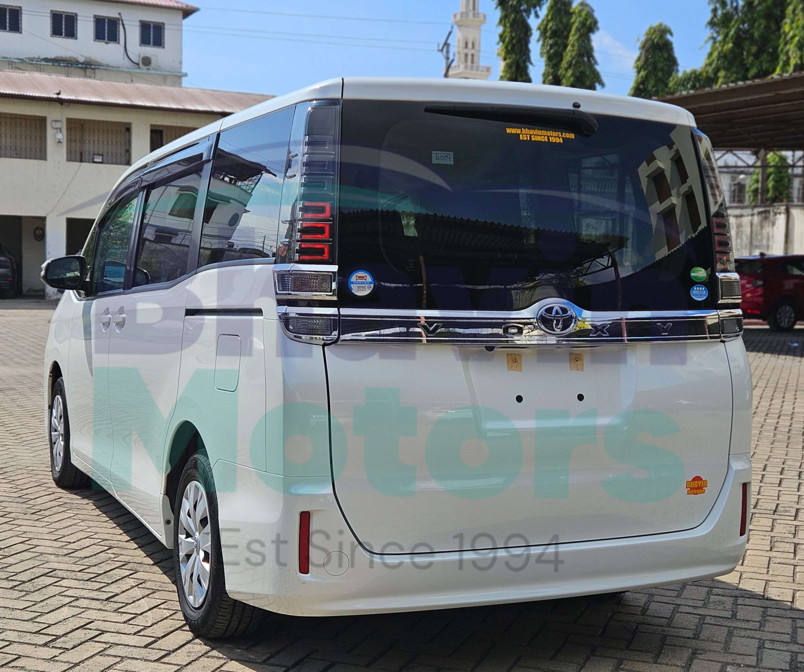 GridArt_20250822_113527782