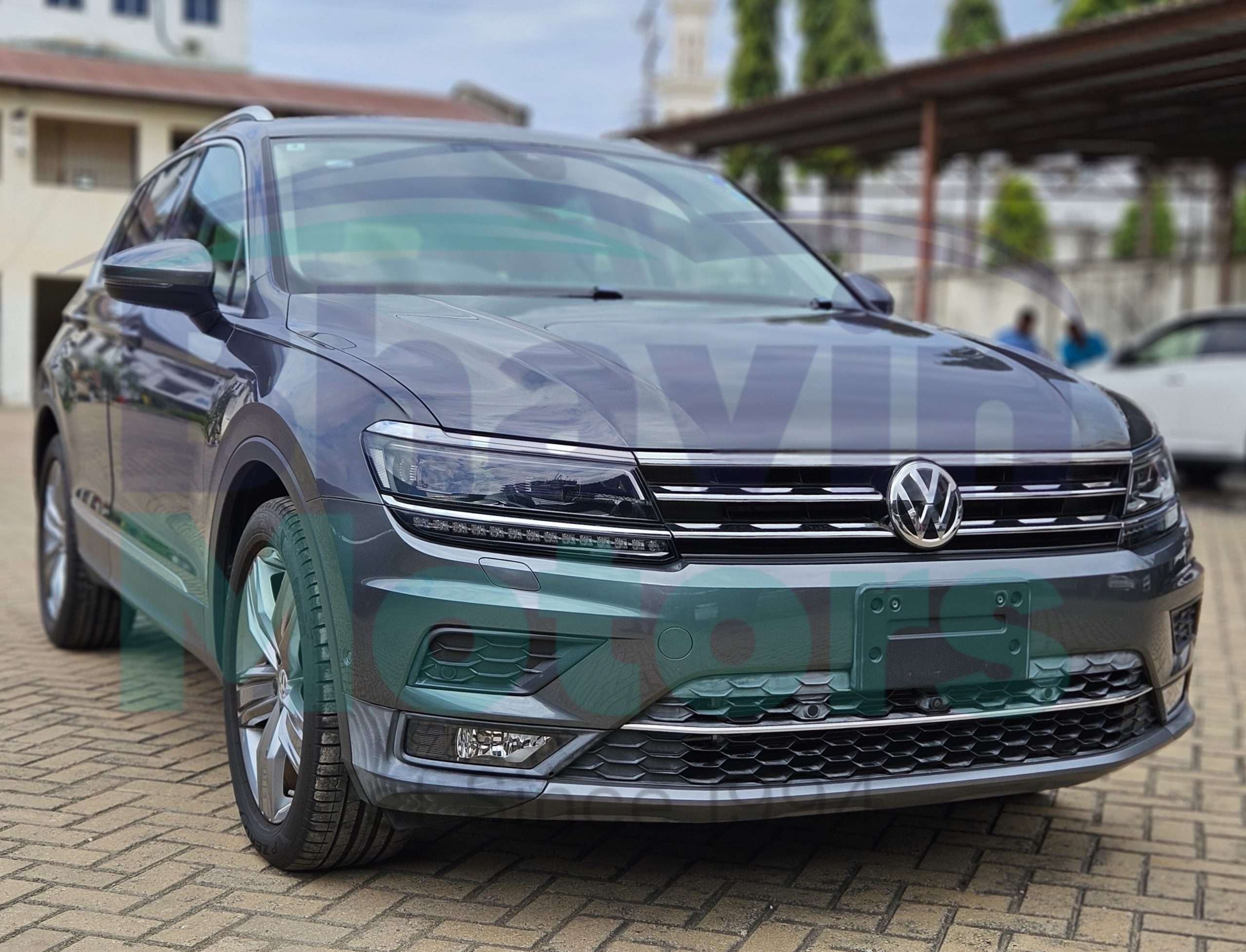 GridArt_20250830_094700631