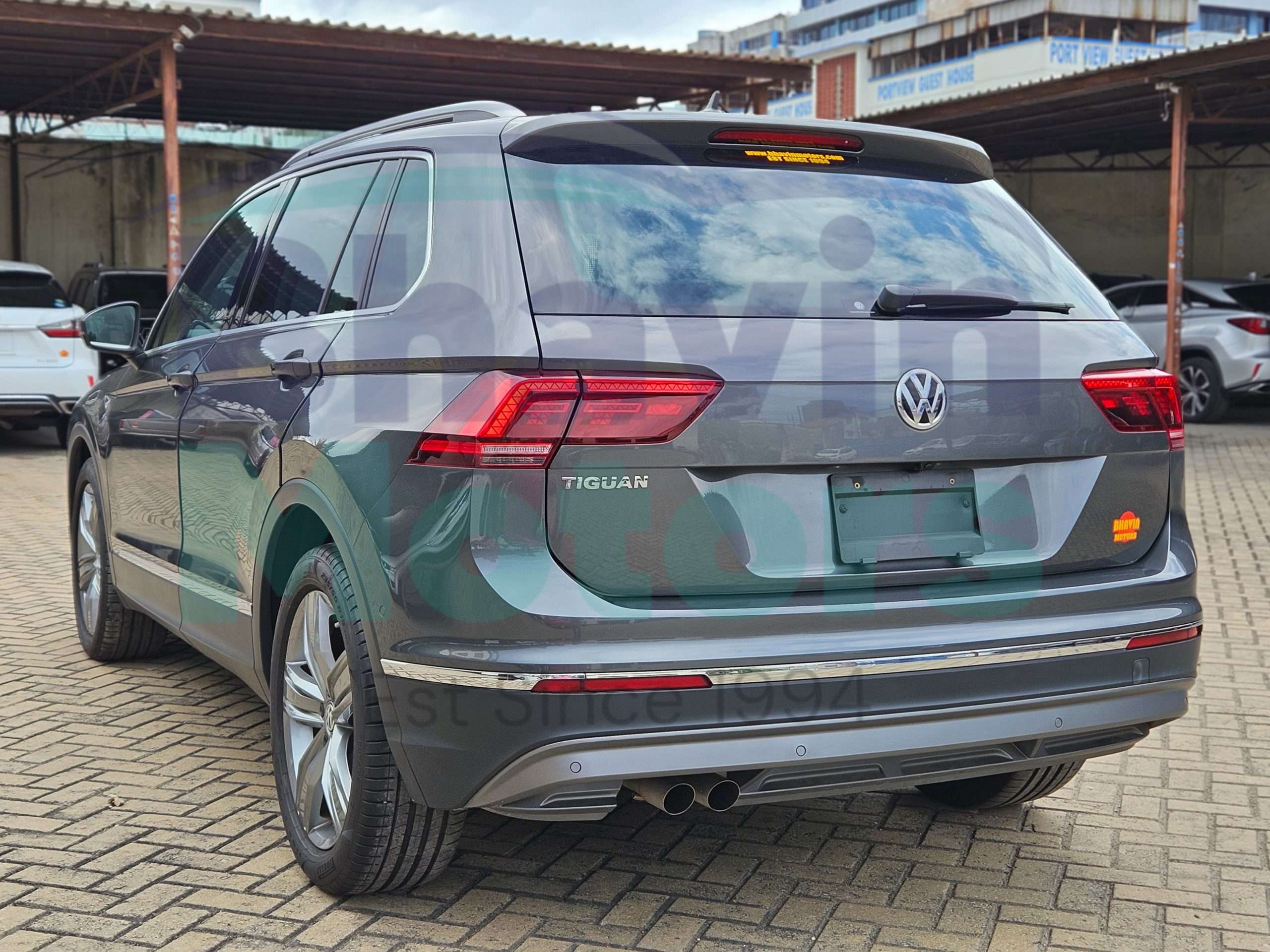 GridArt_20250830_094749130