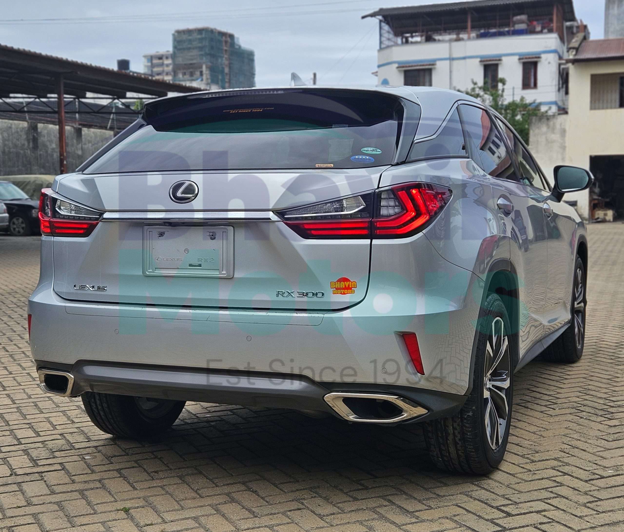 GridArt_20250830_094823546