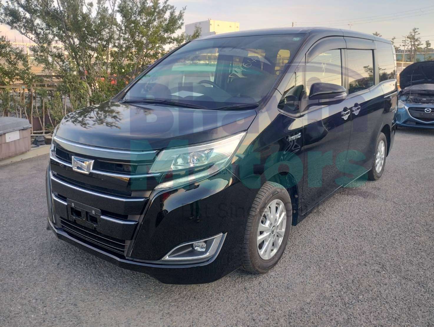 GridArt_20250901_153430210