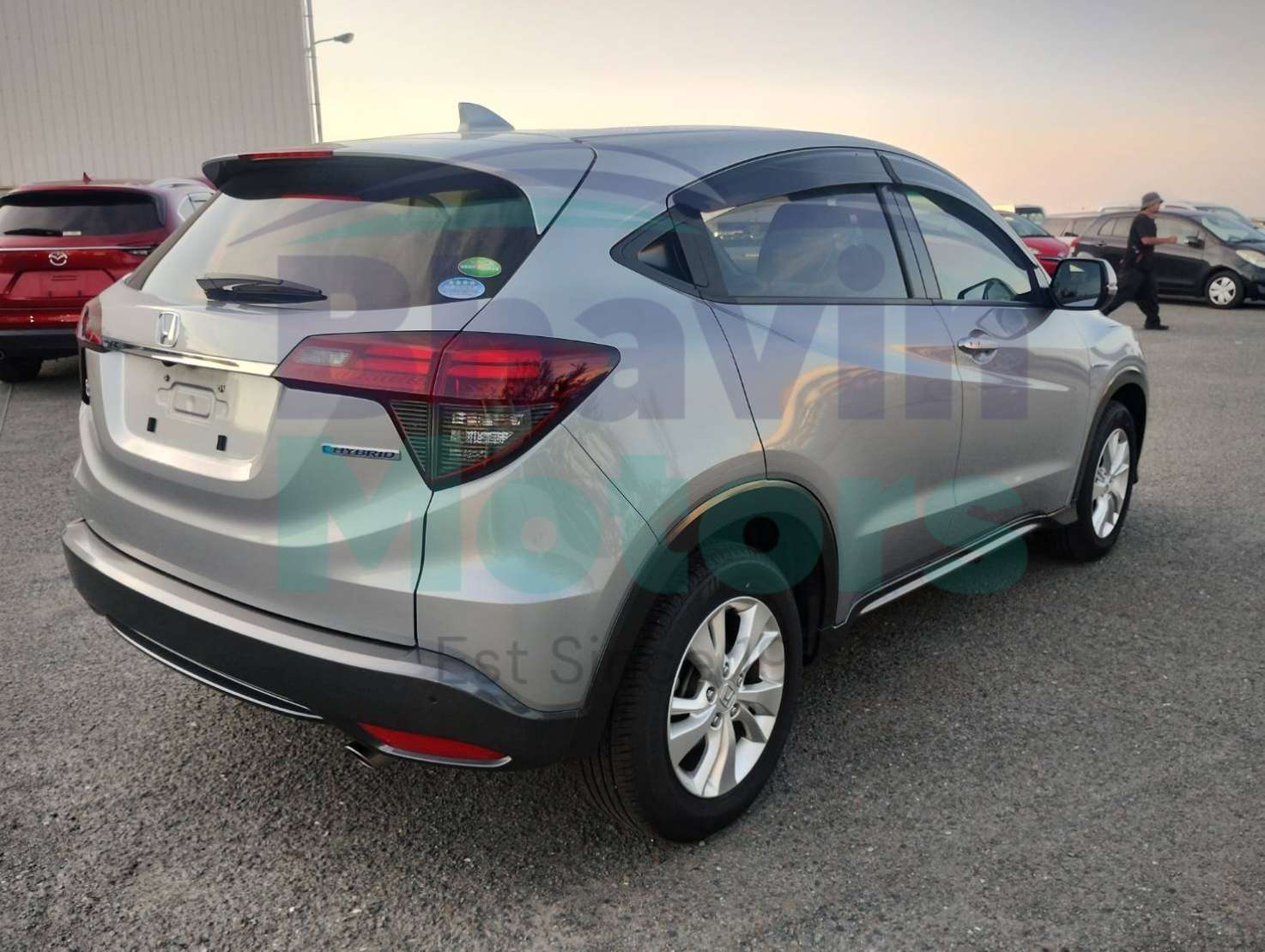 GridArt_20250901_160542502