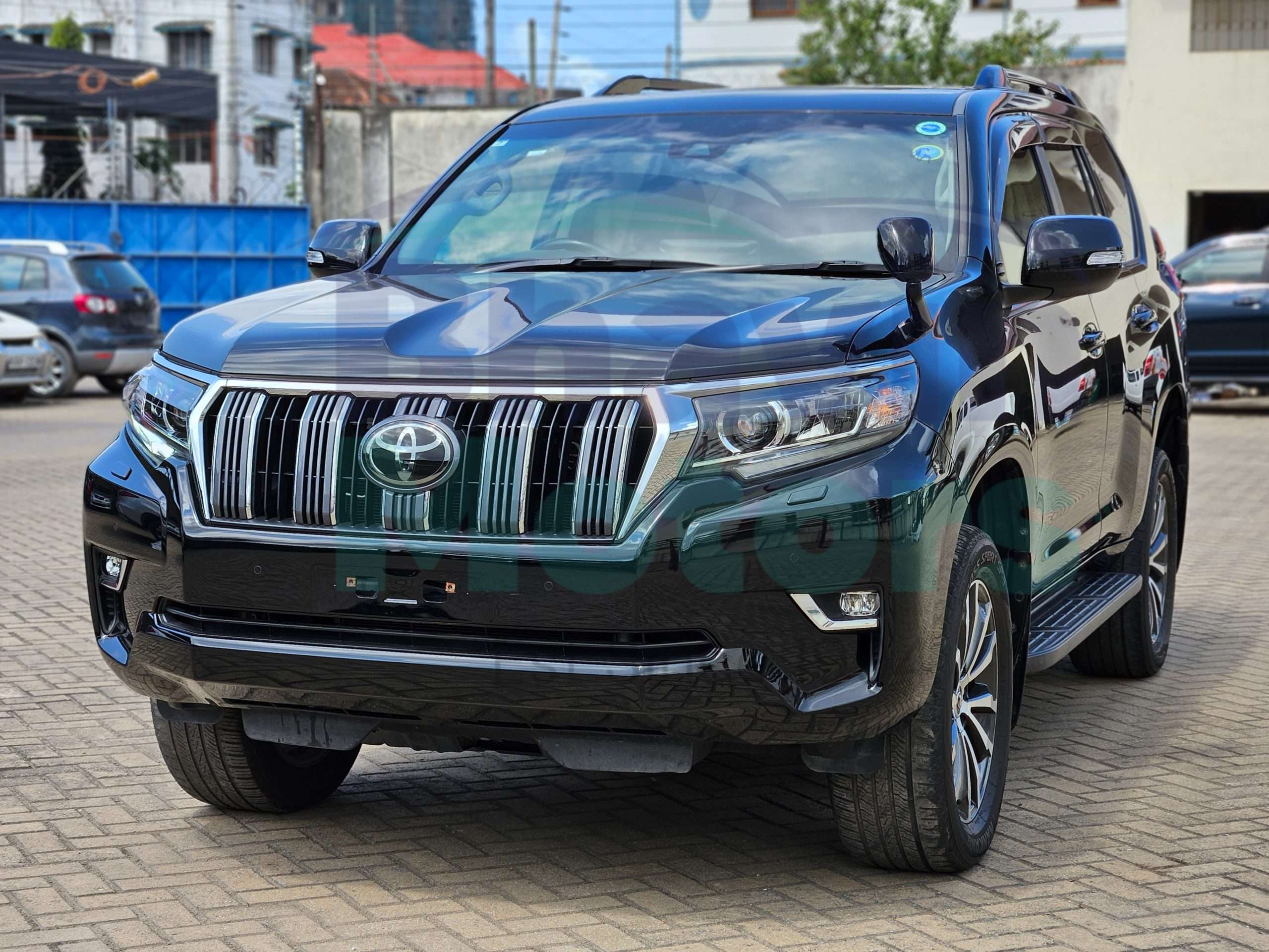 GridArt_20250904_231440584